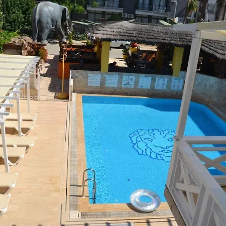 Safari Suit N-6 Apartament *
